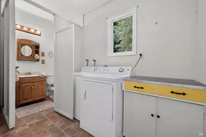 5870 Cuneo Court, Santa Rosa, CA 95401 - Photo 27
