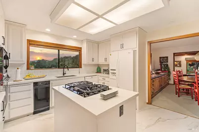 175 Grandview Avenue, Novato, CA 94945 - Photo 3