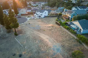1935 Lyon Ct, Santa Rosa, CA 95403 - Photo 1