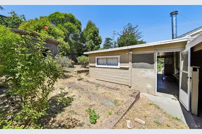 1205 Schuman Lane, Petaluma, CA 94952 - Photo 29