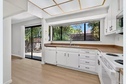 243 Theresa Court, Healdsburg, CA 95448 - Photo 5