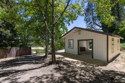 3025 W Dry Creek Road, Healdsburg, CA 95448 - Photo 29