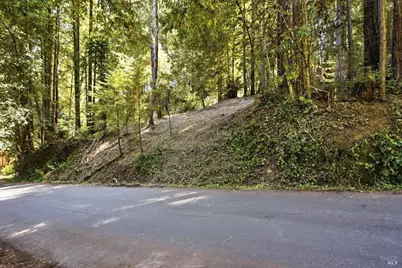 17554 Woods Avenue, Guerneville, CA 95446 - Photo 19
