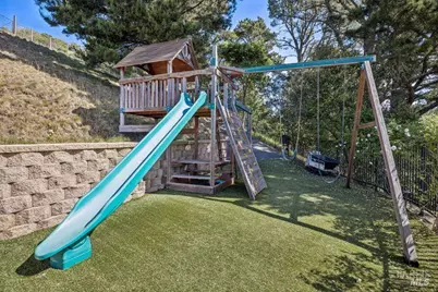 76 Bay Vista Drive, Mill Valley, CA 94941 - Photo 15