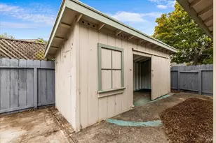 610 Willrush St, Santa Rosa, CA 95401 - Photo 27