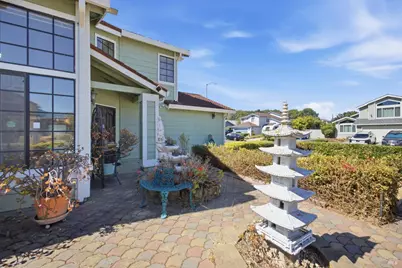 249 Valley Oak Lane, Vallejo, CA 94591 - Photo 17