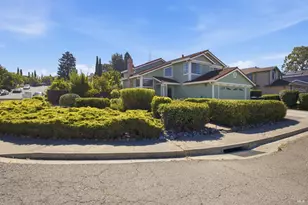 249 Valley Oak Ln, Vallejo, CA 94591 - Photo 9