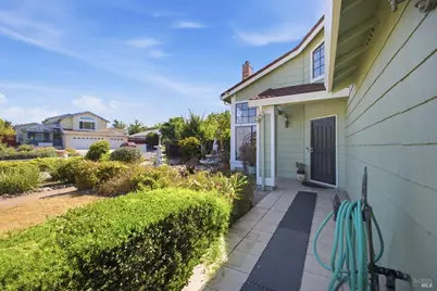 249 Valley Oak Lane, Vallejo, CA 94591 - Photo 15