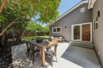 75 San Carlos Way, Novato, CA 94945 - Photo 35
