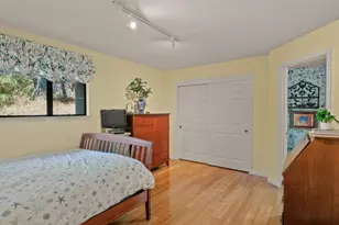 202 Cleveland Ct, Mill Valley, CA 94941 - Photo 25
