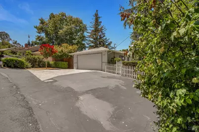 385 Lakeview Drive, Napa, CA 94559 - Photo 43