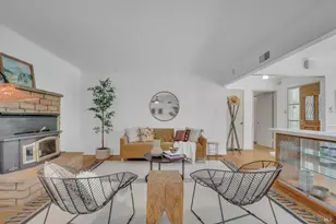 385 Lakeview Dr, Napa, CA 94559 - Photo 15
