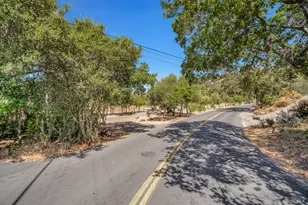 385 Lakeview Dr, Napa, CA 94559 - Photo 45