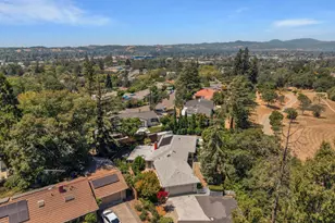 385 Lakeview Dr, Napa, CA 94559 - Photo 49