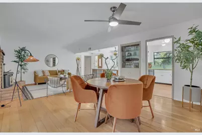 385 Lakeview Drive, Napa, CA 94559 - Photo 17