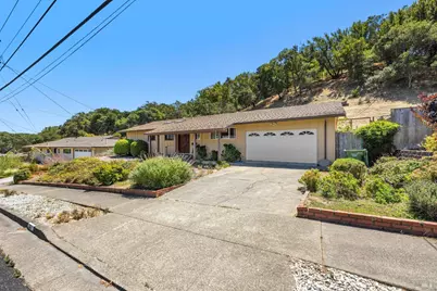 641 Midway Boulevard, Novato, CA 94947 - Photo 5