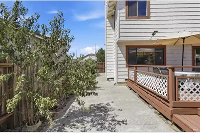 590 Wellfleet Drive, Vallejo, CA 94591 - Photo 35