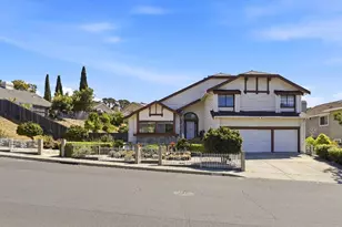 590 Wellfleet Dr, Vallejo, CA 94591 - Photo 1