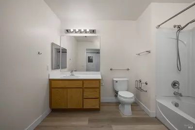 530 Entrada Drive #202, Novato, CA 94949 - Photo 21