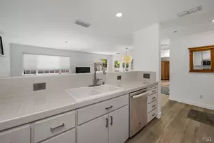 530 Entrada Dr, Novato, CA 94949 - Photo 7