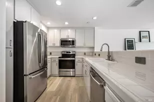 530 Entrada Dr, Novato, CA 94949 - Photo 5