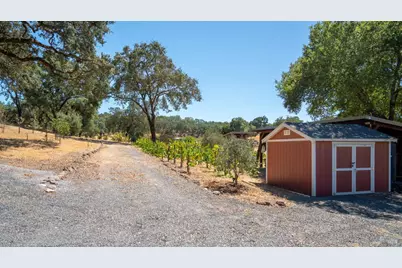 1240 Alexander Valley Road, Healdsburg, CA 95448 - Photo 15