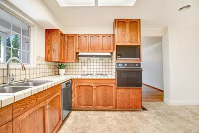 2324 Roberto Street, Napa, CA 94558 - Photo 13