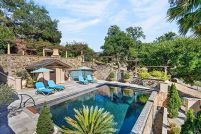 1176 Castle Oaks Drive, Napa, CA 94558 - Photo 9