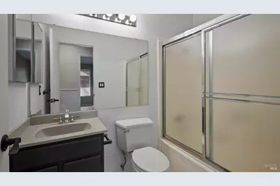 226 N Alamo Drive, Vacaville, CA 95688 - Photo 25