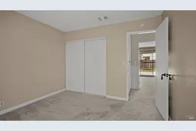 226 N Alamo Drive, Vacaville, CA 95688 - Photo 29