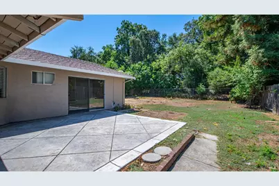 226 N Alamo Drive, Vacaville, CA 95688 - Photo 31