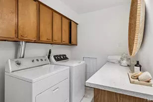 230 Cascade Dr, Fairfax, CA 94930 - Photo 29