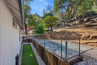 19468 Park Ridge Drive, Hidden Valley Lake, CA 95467 - Photo 27