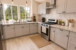 2008 Tokay St, Santa Rosa, CA 95404 - Photo 3