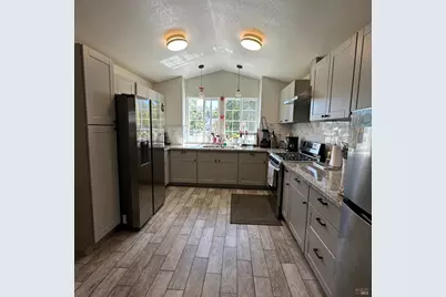 2008 Tokay Street, Santa Rosa, CA 95404 - Photo 17
