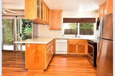 18945 Carillo Court, Sonoma, CA 95476 - Photo 9