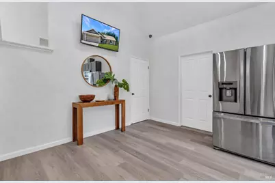 526 Bella Vista Drive, Suisun City, CA 94585 - Photo 5