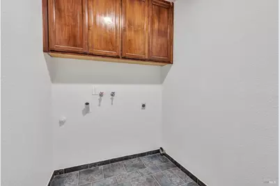 526 Bella Vista Drive, Suisun City, CA 94585 - Photo 37