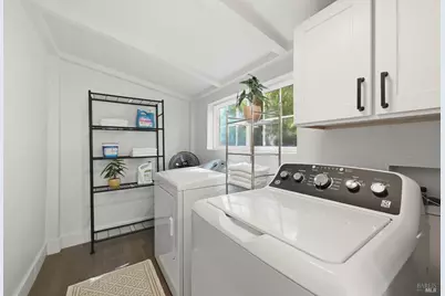 1081 Evans Avenue, Napa, CA 94559 - Photo 17