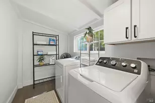1081 Evans Ave, Napa, CA 94559 - Photo 17