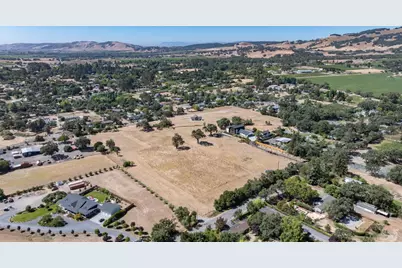 1050 Craig Avenue, Sonoma, CA 95476 - Photo 13