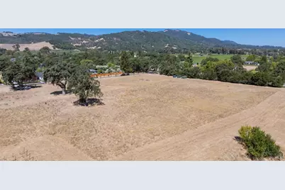 1050 Craig Avenue, Sonoma, CA 95476 - Photo 15