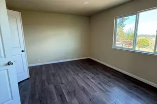 131 Hillview Dr, Vallejo, CA 94591 - Photo 17