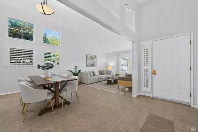 712 Ashford Court, Vacaville, CA 95687 - Photo 9