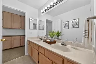 712 Ashford Ct, Vacaville, CA 95687 - Photo 61