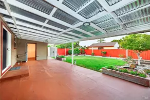 72 Bellevue Ave, Napa, CA 94558 - Photo 29