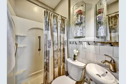 2060 Hagen Road, Napa, CA 94558 - Photo 23