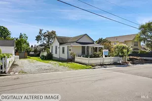 407 Pine St, Capitola, CA 95010 - Photo 1