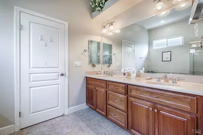 7536 Walnut Orchard Way, Santa Rosa, CA 95409 - Photo 33