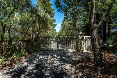 3960 Hagen Road, Napa, CA 94558 - Photo 11
